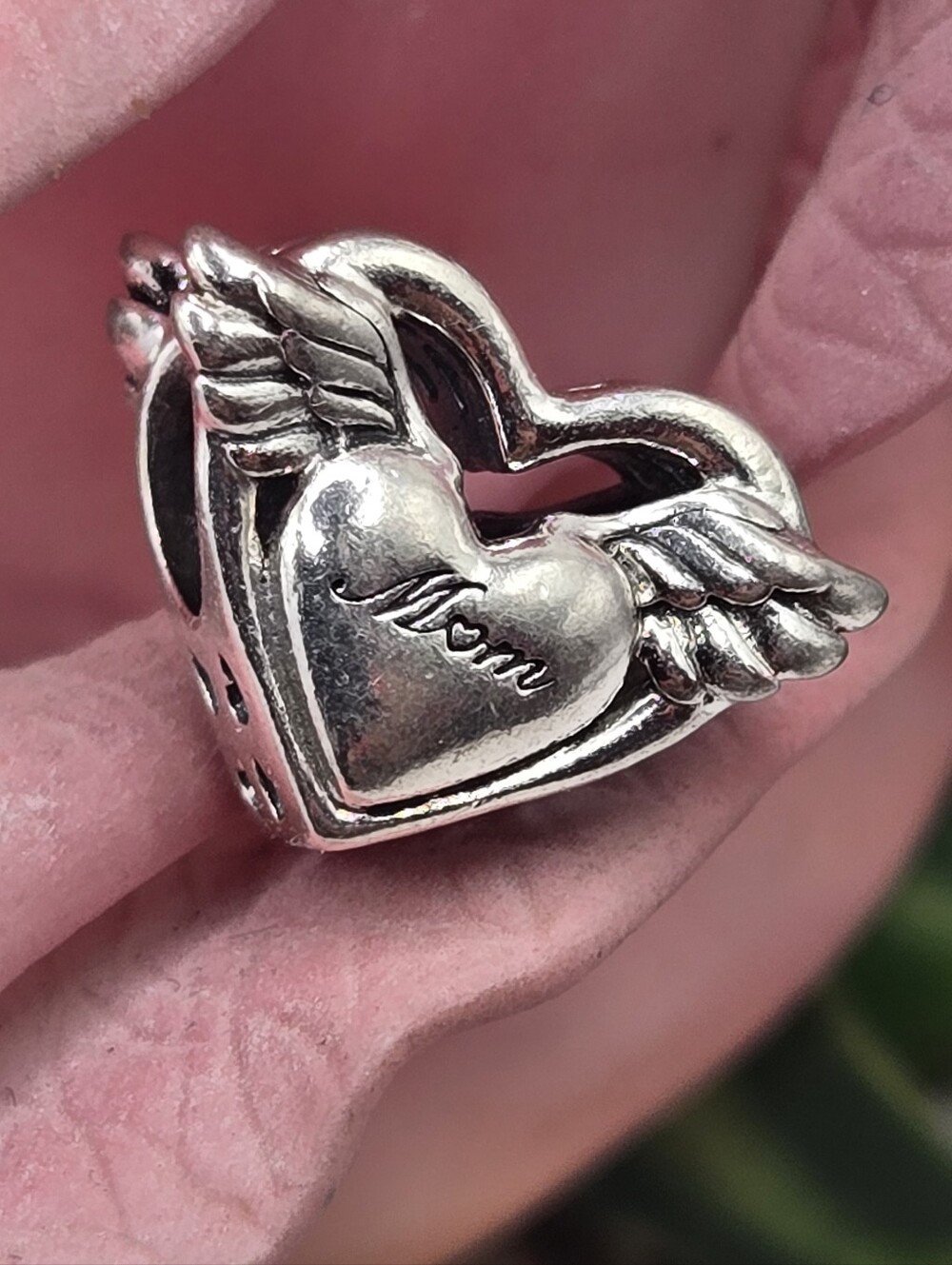 Pandora Angel Wings & 'Mom' Charm